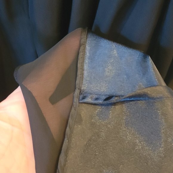 Robbie Bee LBD - Picture 6 of 6